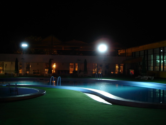 ilumiant piscina cu leduri