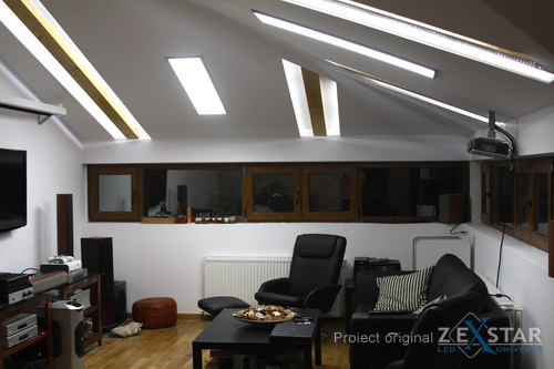mansarda iluminata cu linii de lumina led