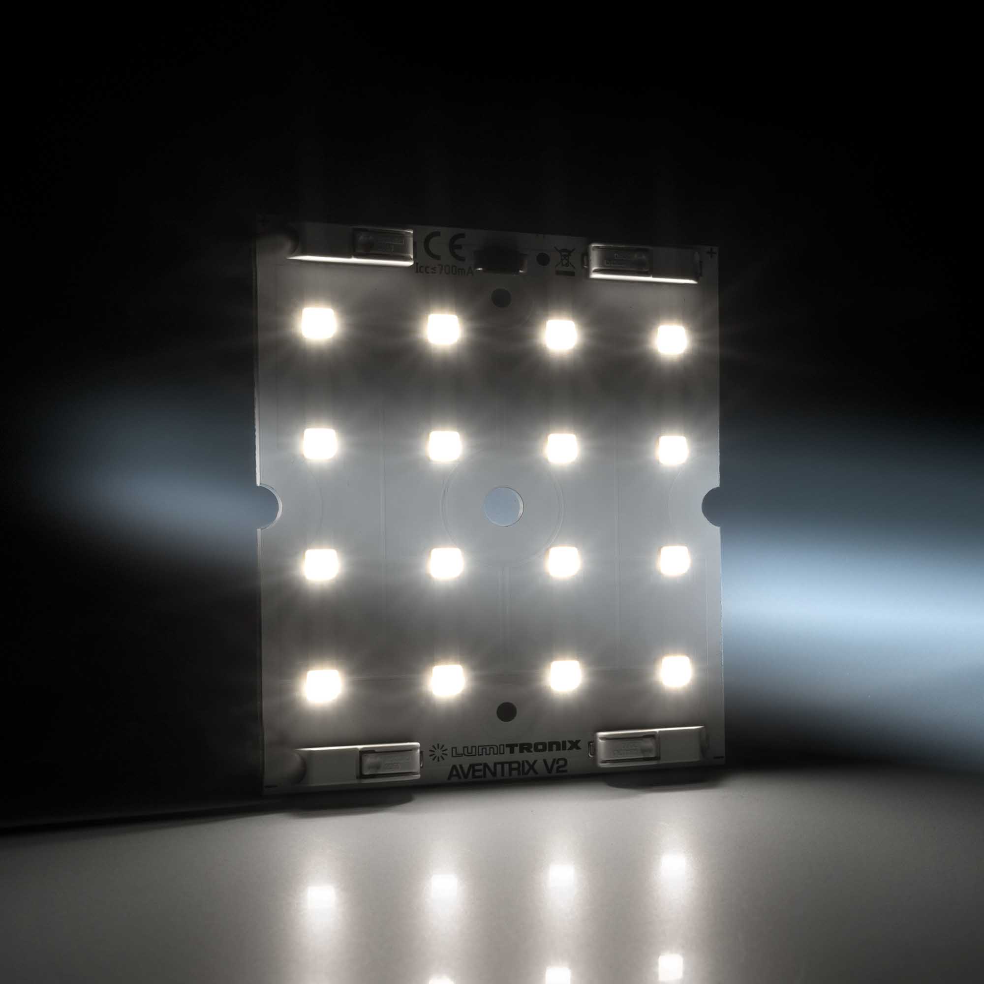 Aventrix 4x4 V2 LED Module 16x Nichia 757 LED-uri 4000K CRI 80 1270lm 7.8W