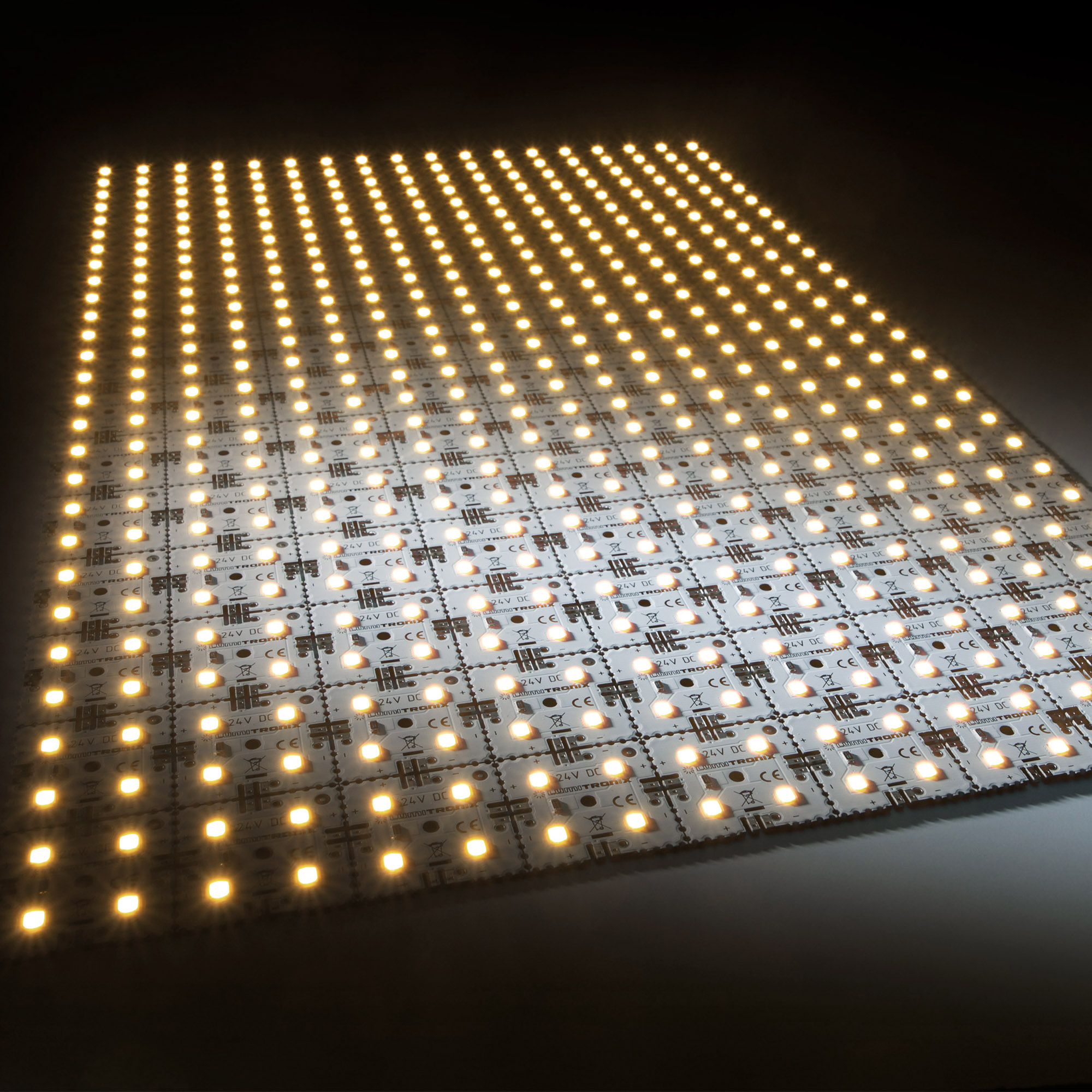 MatrixMini-126-4080 Nichia LED Module (9x14) CRI95 Alb 5000K 9380lm 504 LEDs 24V 75W 27x42cm (80000 lm/sqm)