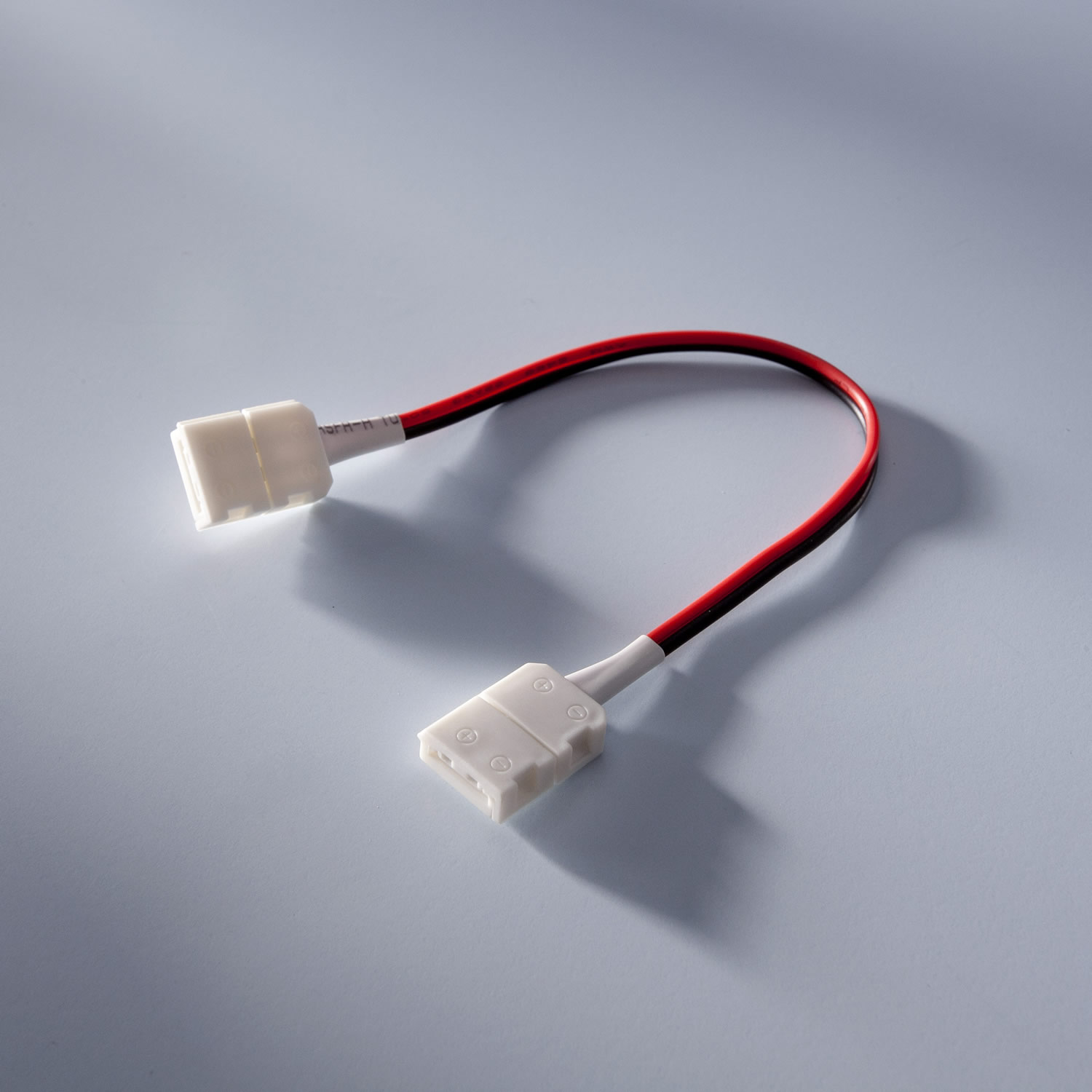 Cablu cu mufe de conexiune 14 cm pentru benzile profesionale LumiFlex cu LED-uri