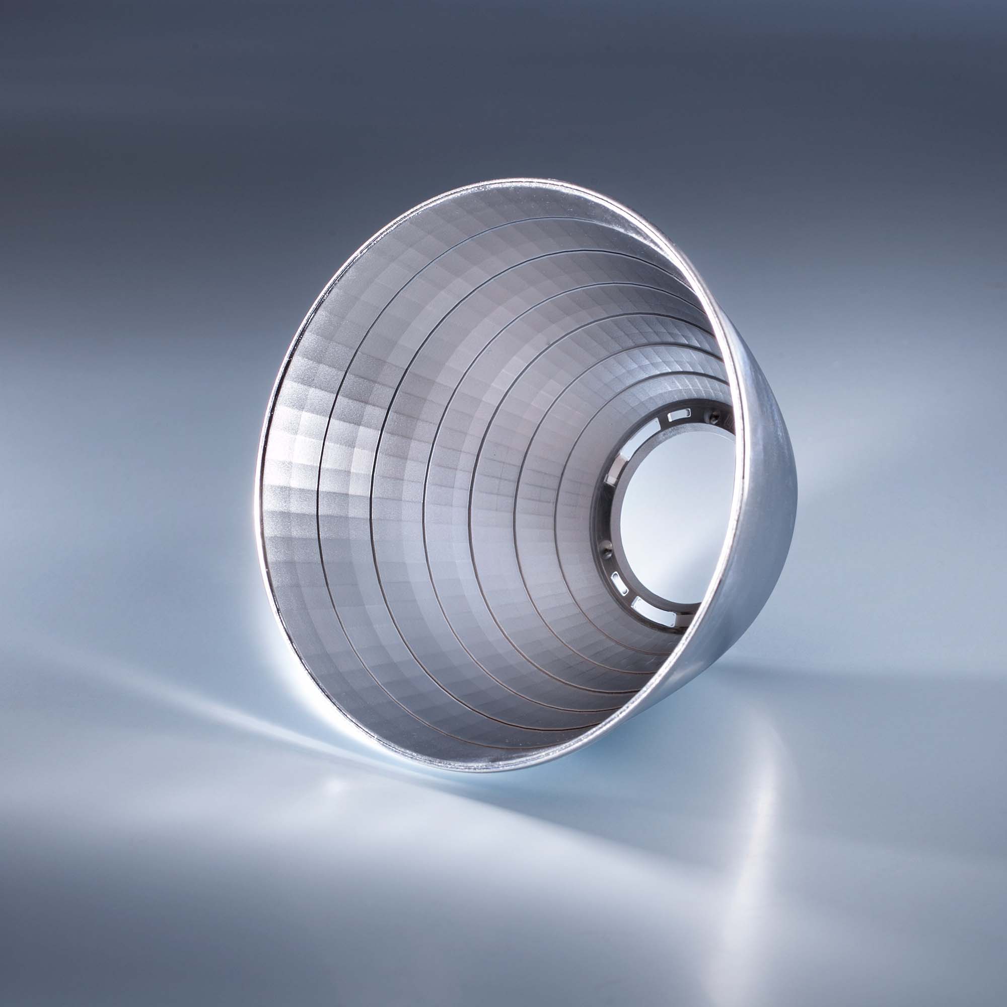 Reflector pentru Nichia COB Seria 036/60 19x16mm 24x19mm 16 grd