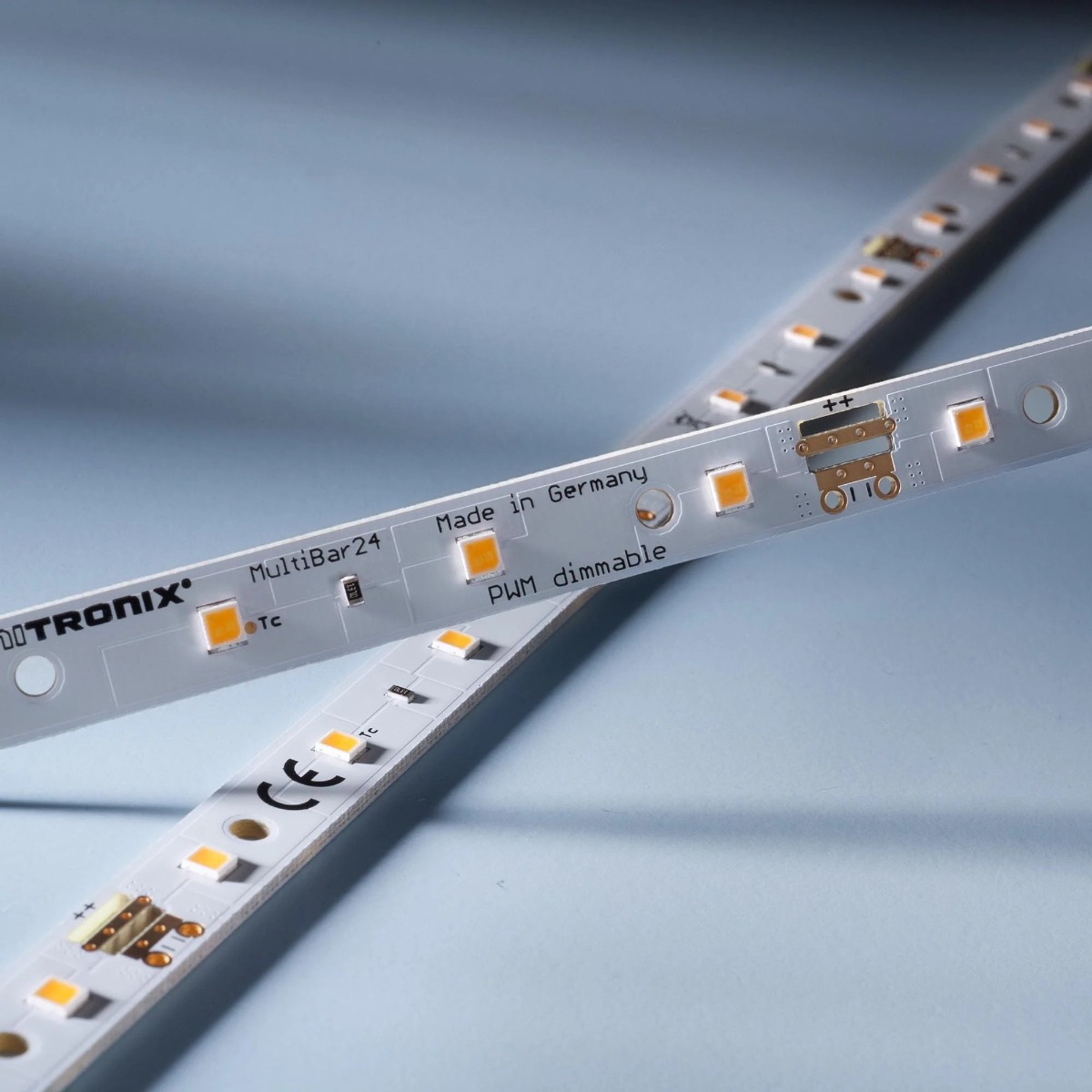 Multibar-24 Bandă LED Nichia configurabilă, alb CRI 70-99 1800-7800K 12/24/48V 24 LED-uri 50cm (până la 1500lm/m)
