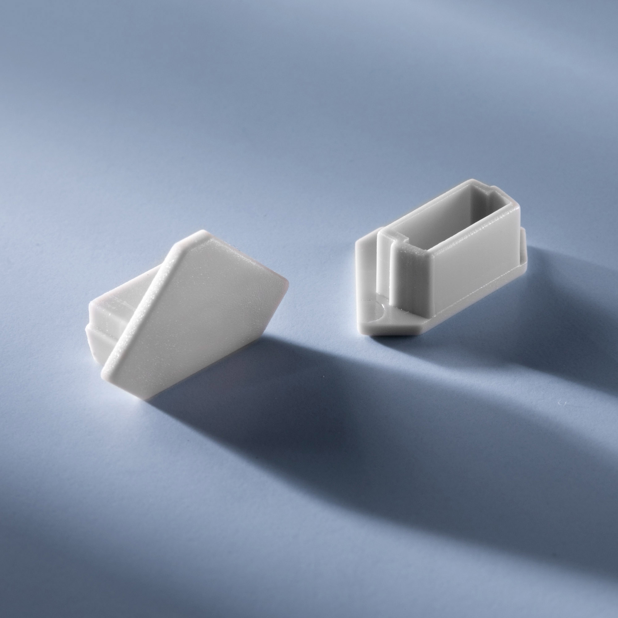 Capac pentru profilul de aluminiu Aluflex de 102cm de colt Tip 2 inchis