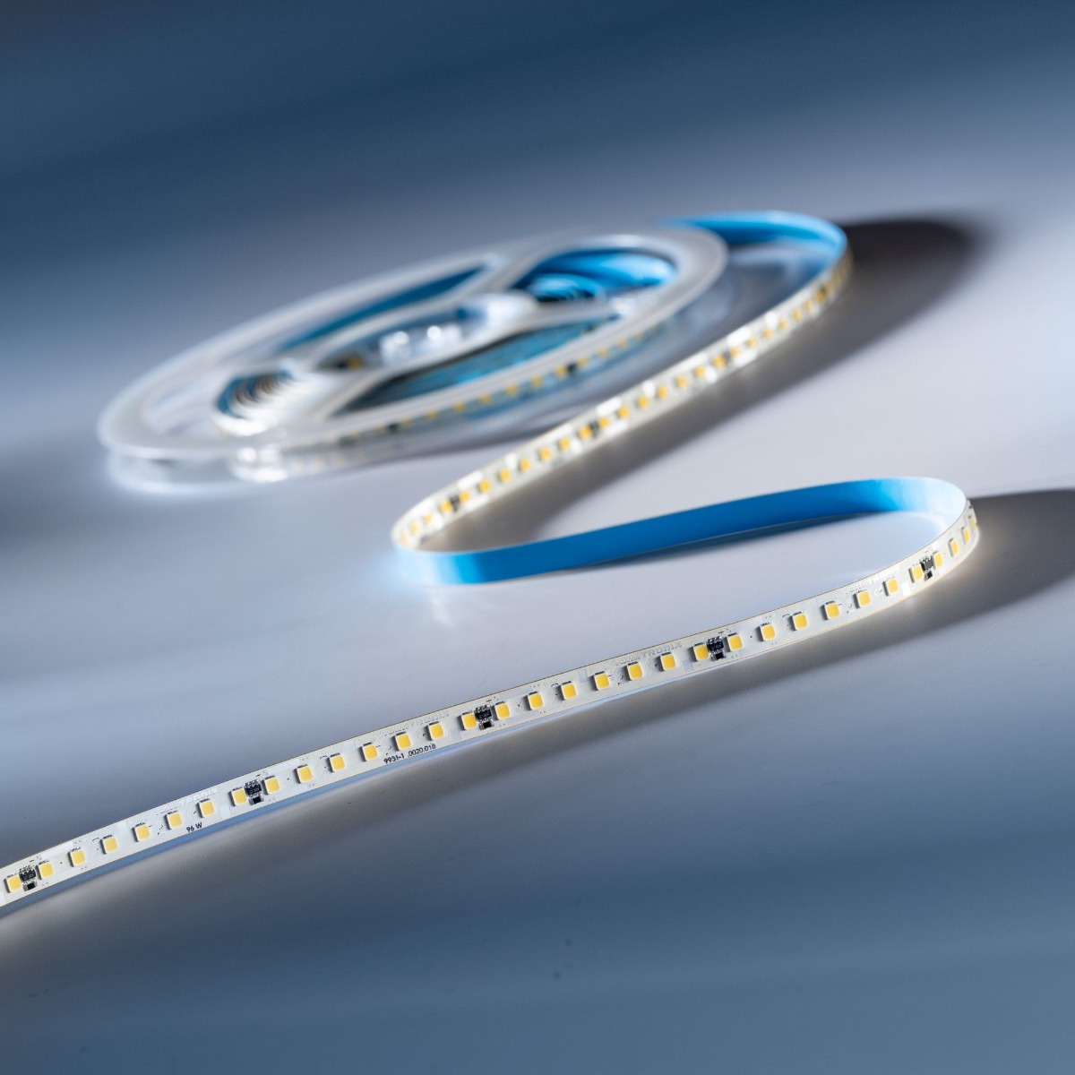 LumiFlex3080 Seoul LED Strip alb rece CRI80 6500K 14380lm 24V 140 LED-uri/m bobină de 5 m (2876lm/m 19.2W/m)