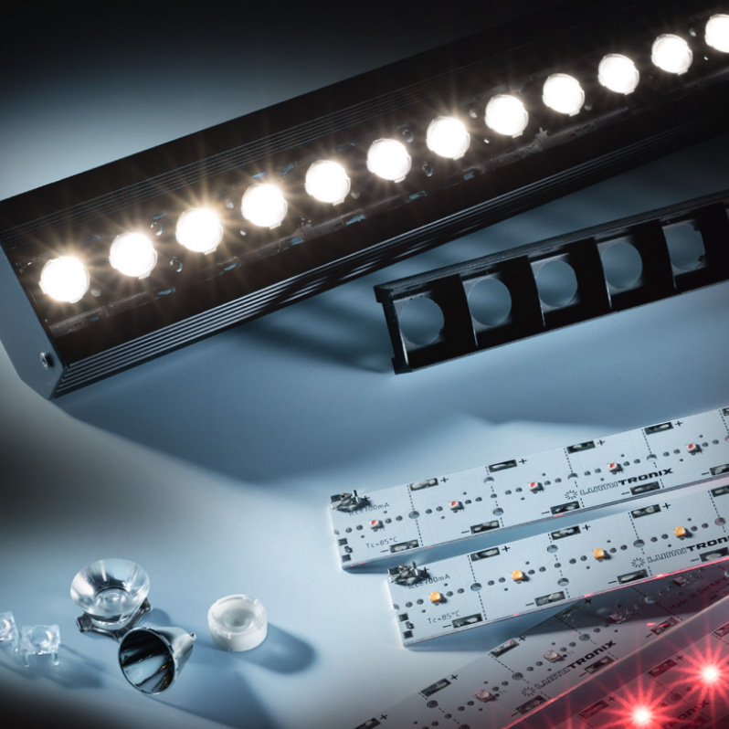 Banda Profesionala PowerBar V3 rosu 730nm 700mA 12x Osram Oslon SSL LED modul 29cm